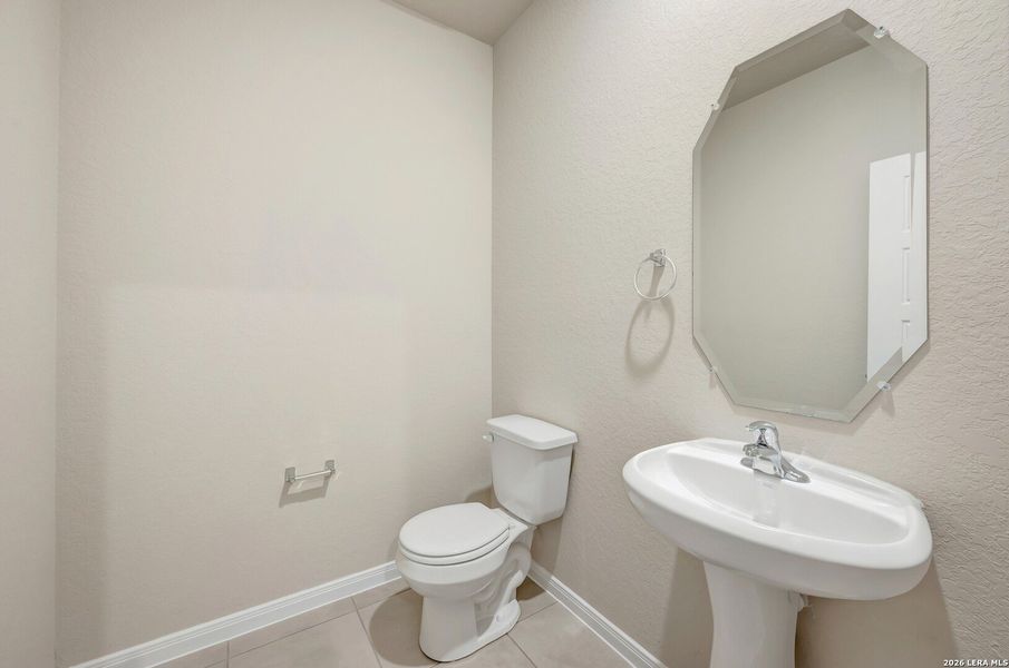 Furnished interior view inside a new home in Agave, San Antonio (Image 8).
