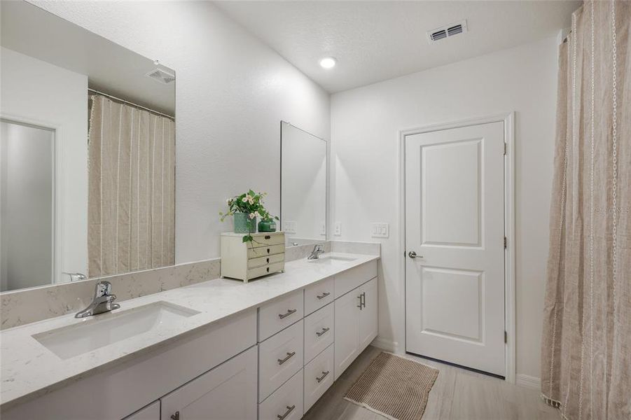 Furnished interior view inside a new home in Seaire, Parrish (Image 10). Furnished interior view inside a new home in Seaire, Parrish (Image 10).