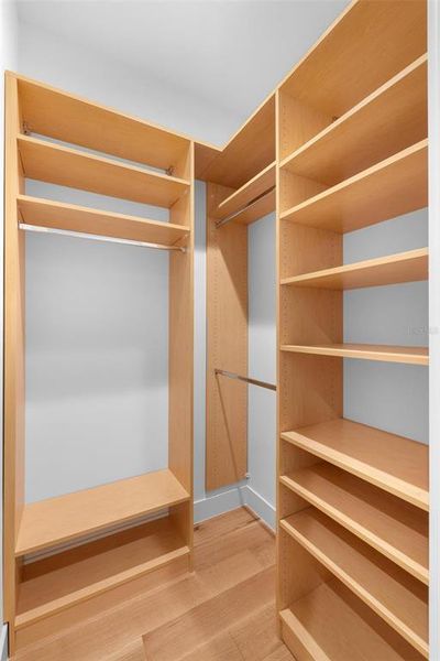 Image 83 of a home in .