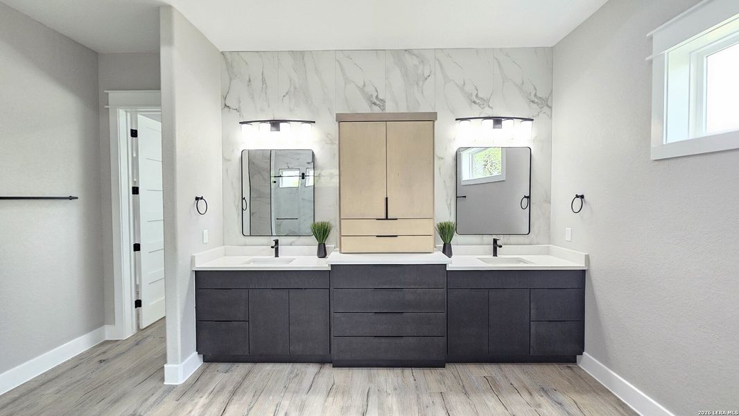Furnished interior view inside a new home in , New Braunfels (Image 10).