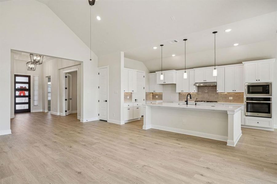 3-744Carriage_003 3-744Carriage_003