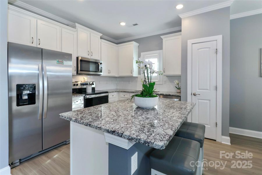 Furnished interior view inside a new home in Colonial Crossing, Troutman (Image 16). Furnished interior view inside a new home in Colonial Crossing, Troutman (Image 16).