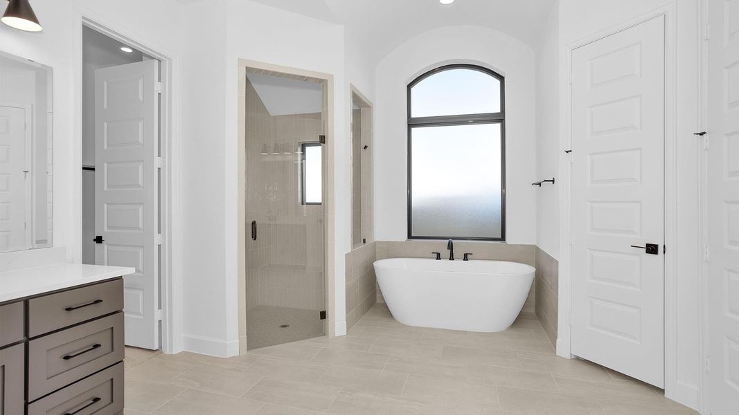 Furnished interior view inside a new home in Valencia 70', Manvel (Image 7). Furnished interior view inside a new home in Valencia 70', Manvel (Image 7).