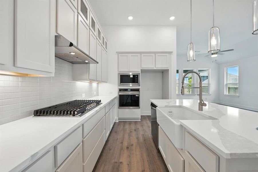 Furnished interior view inside a new home in Treeline, Justin (Image 15).
