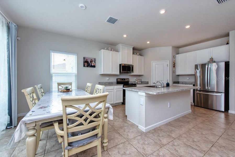 Furnished interior view inside a new home in , Zephyrhills (Image 28).