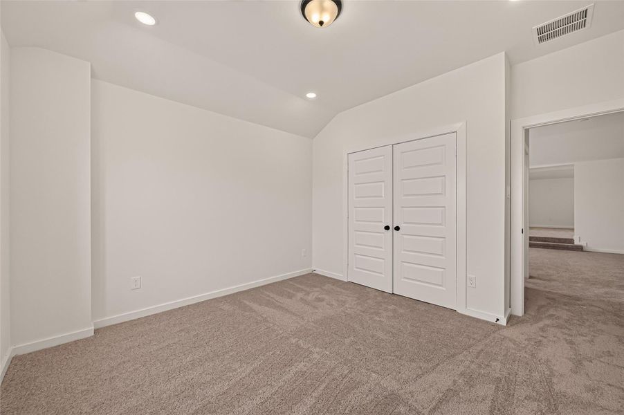Spacious, unfurnished interior of a new home in Foxtail Palms, Manvel (Image 41). Spacious, unfurnished interior of a new home in Foxtail Palms, Manvel (Image 41).