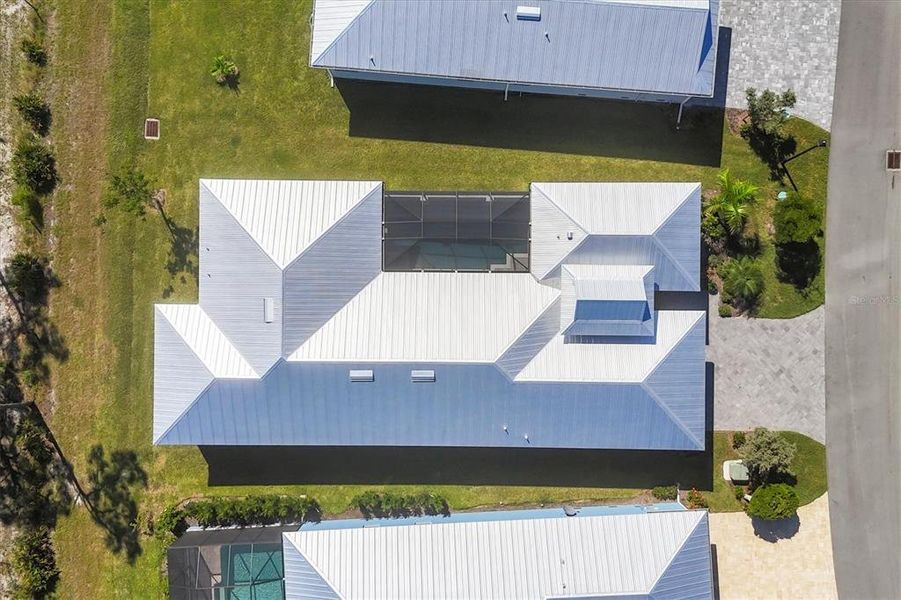 Community amenities in , Placida (Image 27).