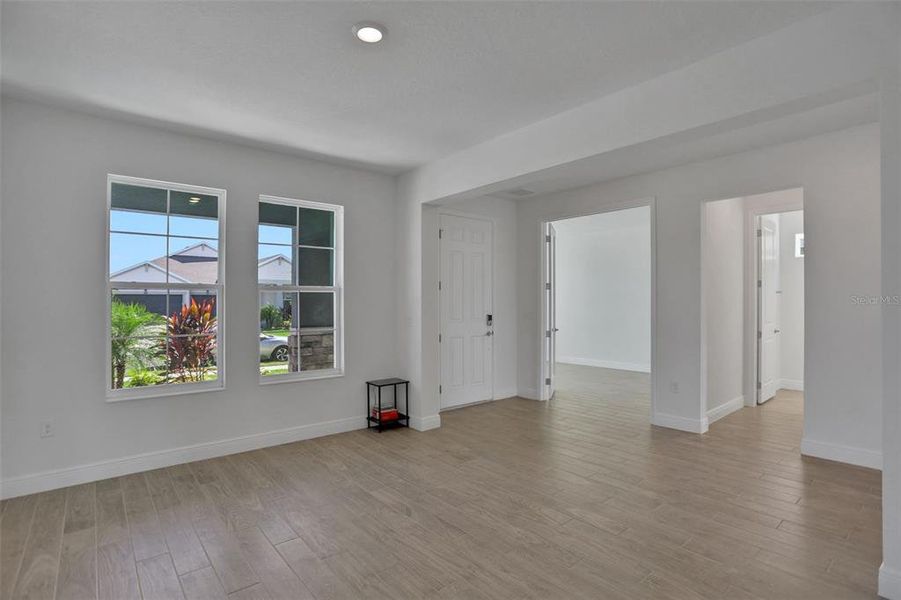 Spacious, unfurnished interior of a new home in Seaire, Parrish (Image 11).