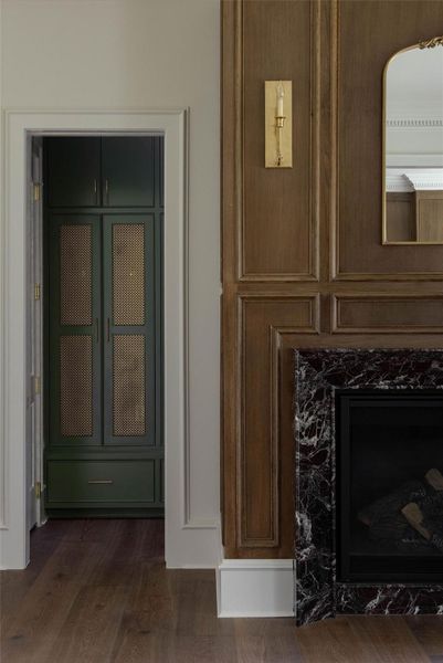 Close-up of interior finishes inside a home in , Houston (Image 17). Close-up of interior finishes inside a home in , Houston (Image 17).
