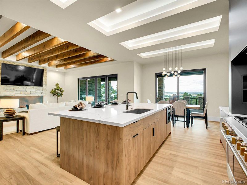 Community amenities in , Franktown (Image 35).