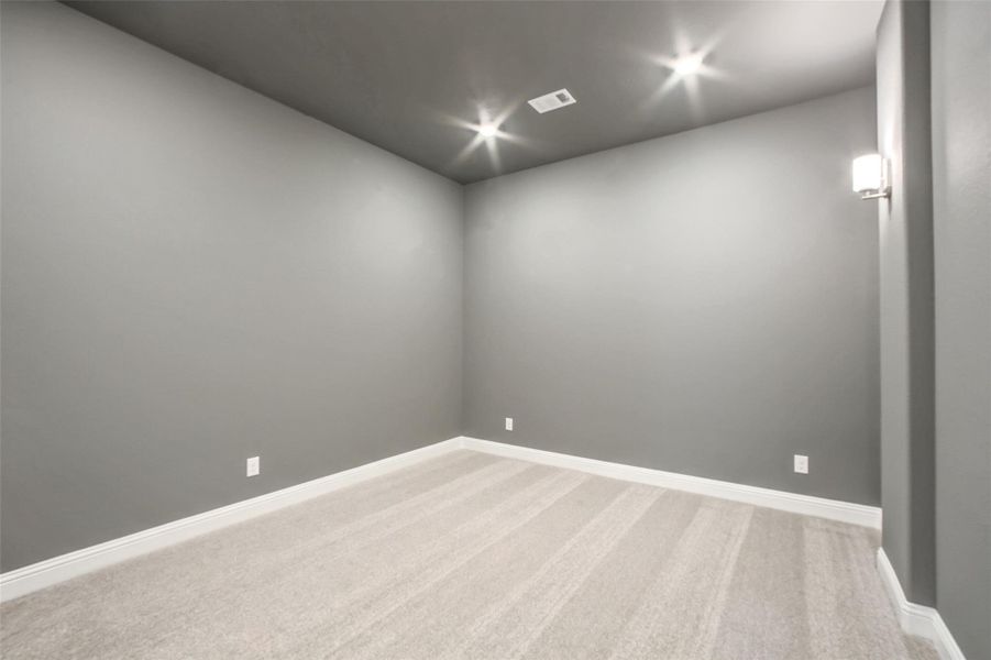 Image 48 of a home in Del Bello Lakes 60'. Image 48 of a home in Del Bello Lakes 60'.