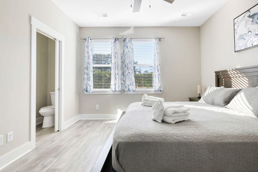 Furnished interior view inside a new home in , North Charleston (Image 11).