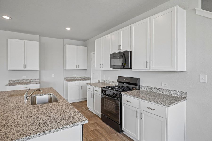 Furnished interior view inside a new home in Harvest Ridge, Elgin (Image 11).