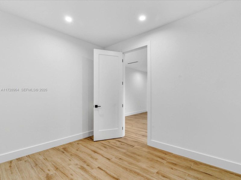 Master Walk-in Closet Master Walk-in Closet