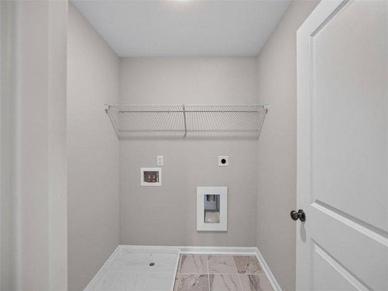 Spacious, unfurnished interior of a new home in High Shoals, Dallas (Image 32). Spacious, unfurnished interior of a new home in High Shoals, Dallas (Image 32).