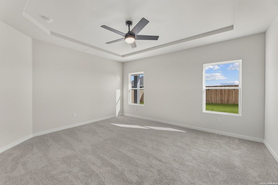 Spacious, unfurnished interior of a new home in Hickory Ridge, Elmendorf (Image 7).