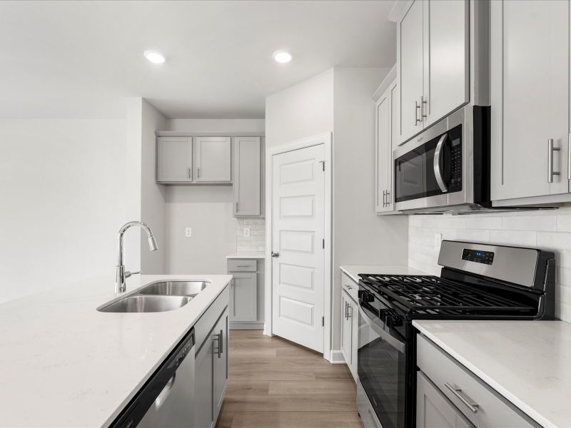 Welcome to the Amber floorplan at Valentine Townes.