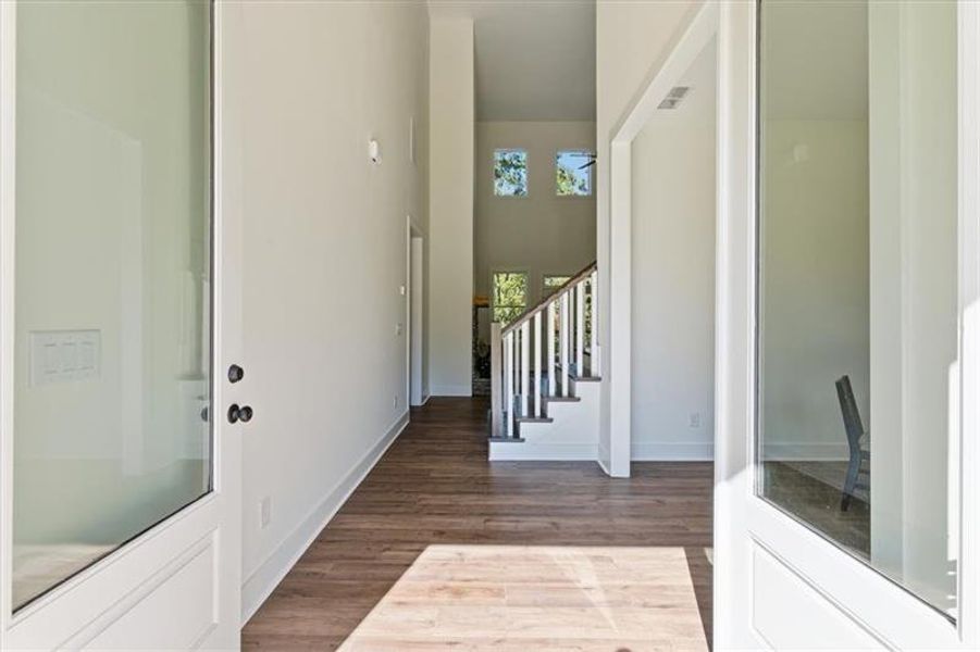 Spacious, unfurnished interior of a new home in , Cartersville (Image 20). Spacious, unfurnished interior of a new home in , Cartersville (Image 20).