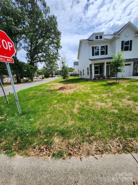 Image 6 of a home in .