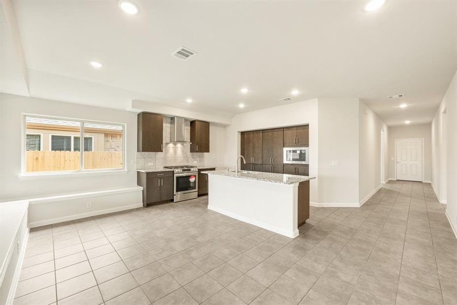 Furnished interior view inside a new home in Heartland Elements, Crandall (Image 16). Furnished interior view inside a new home in Heartland Elements, Crandall (Image 16).
