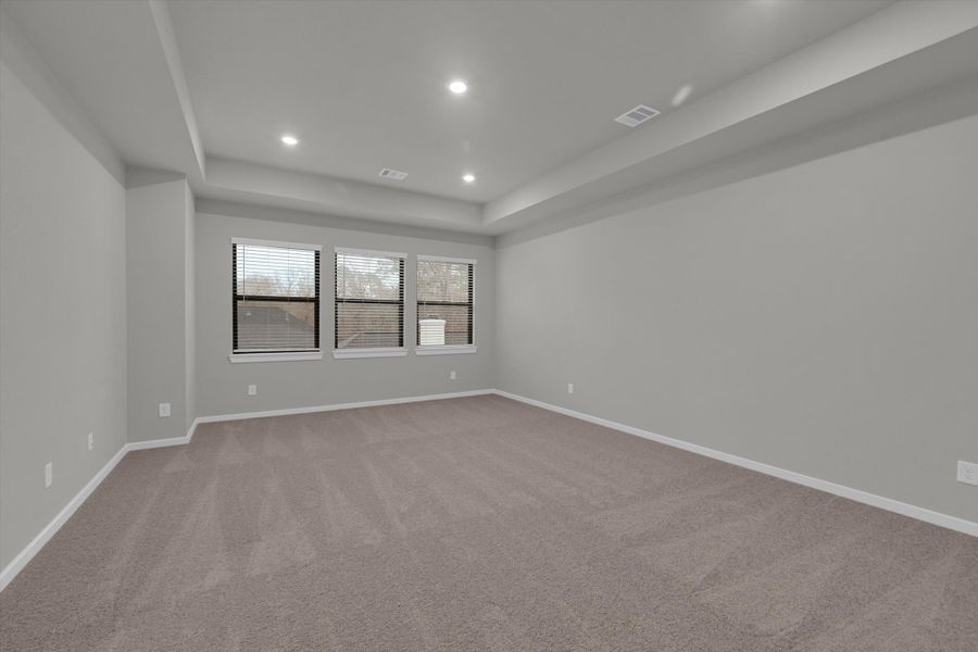 Spacious, unfurnished interior of a new home in Summer Place  35', Montgomery (Image 37).