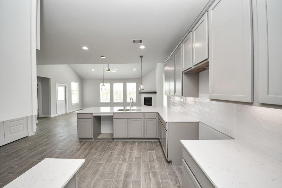 Welcome to a dream kitchen that exceeds expectations! Sample photo of completed home with similar floor plan. Actual colors and selections may vary. Welcome to a dream kitchen that exceeds expectations! Sample photo of completed home with similar floor plan. Actual colors and selections may vary.