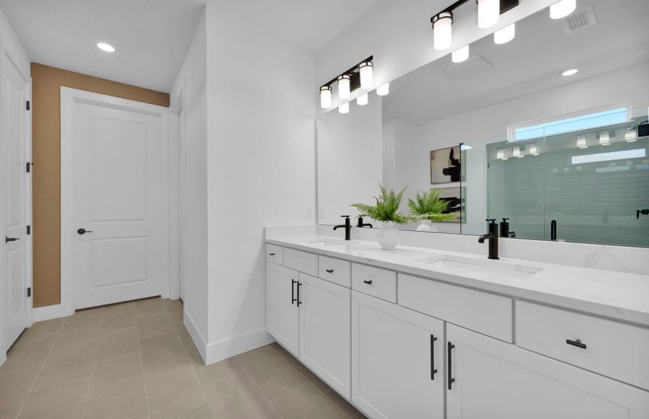 Representative furnished interior of a home built from the Mystique by Pulte Homes in Lakeview Estates, Palm Coast (Image 18).