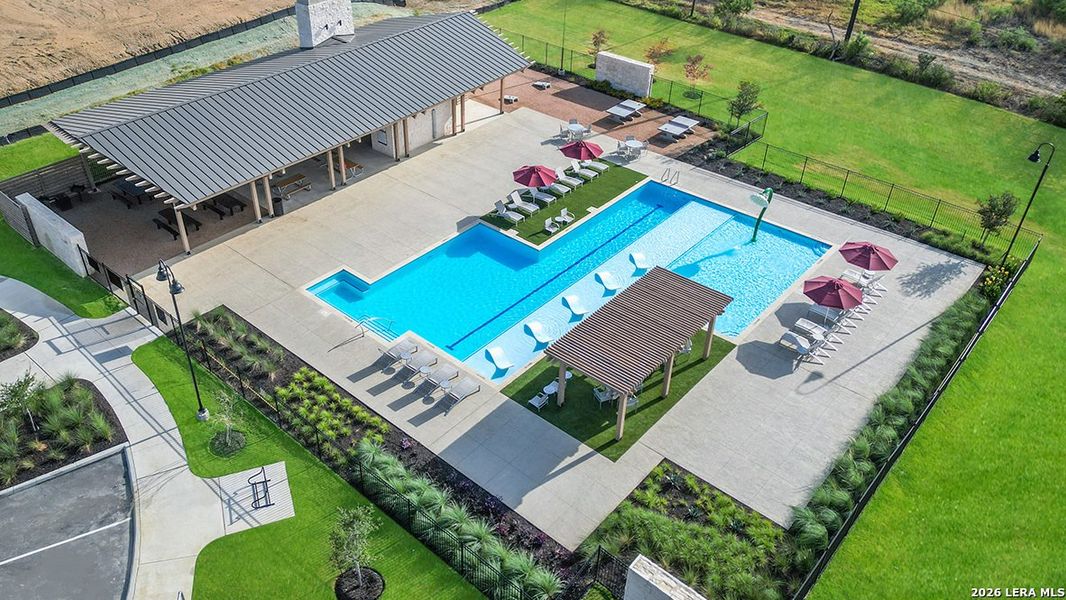 Community amenities in Applewood, San Antonio (Image 38).