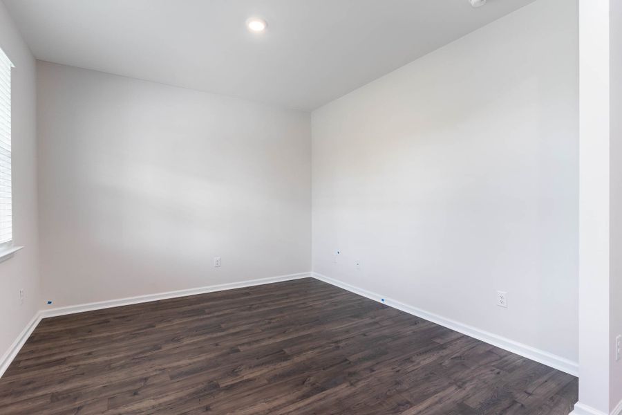 Representative unfurnished interior of a home built from the HAYDEN by D.R. Horton in South Haven, Camden (Image 4).