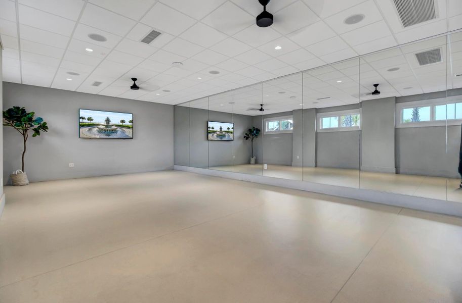 Spacious, unfurnished interior of a new home in , Summerville (Image 45).