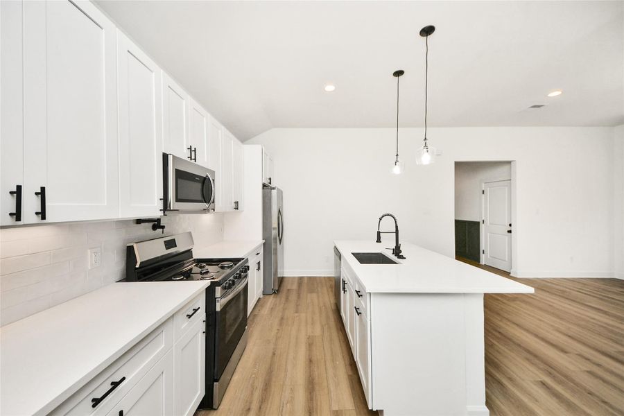 Furnished interior view inside a new home in , Hempstead (Image 11).