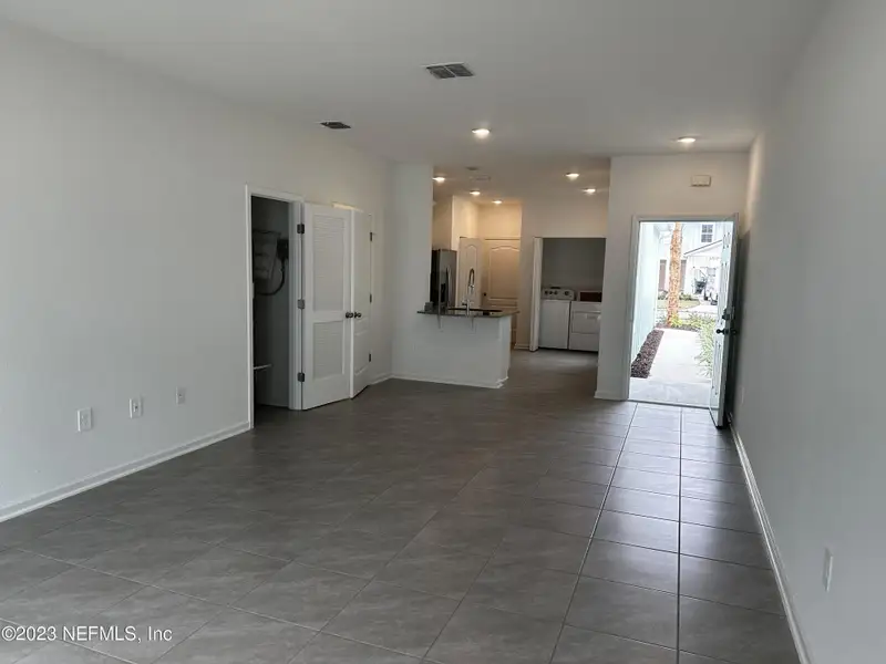 Spacious, unfurnished interior of a new home in , St. Augustine (Image 17).