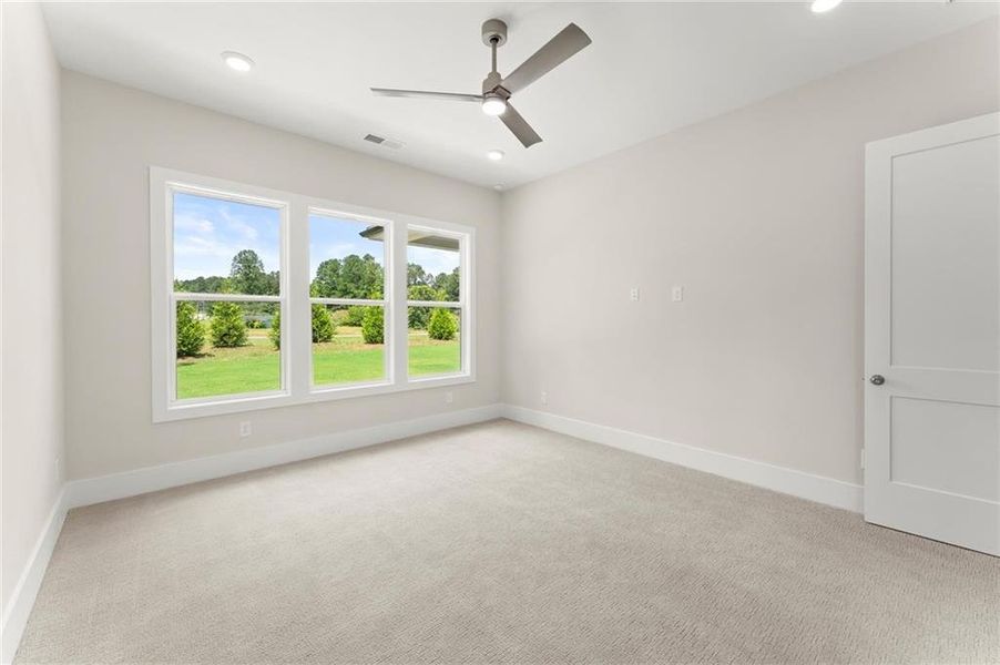 Spacious, unfurnished interior of a new home in Hillgrove Preserve, Powder Springs (Image 41).
