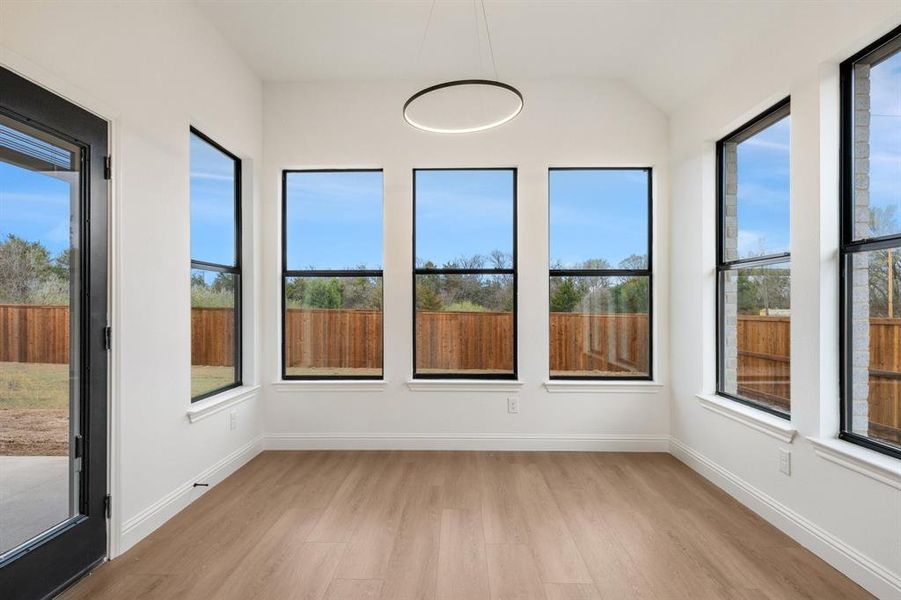 Spacious, unfurnished interior of a new home in , Glenn Heights (Image 31).