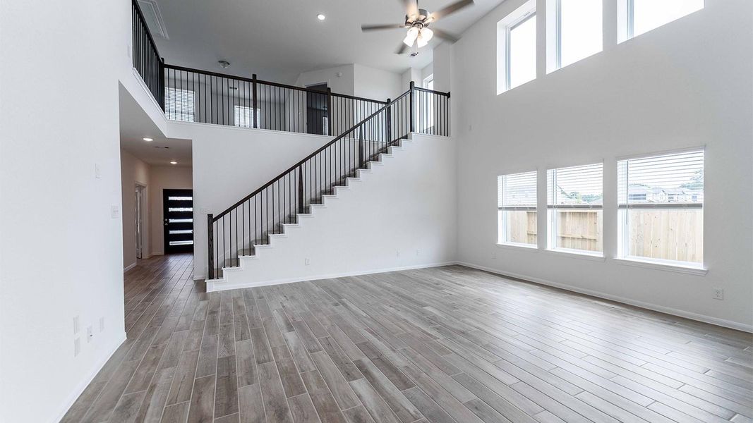 Spacious, unfurnished interior of a new home in Colony at Pinehurst, Pinehurst (Image 11).