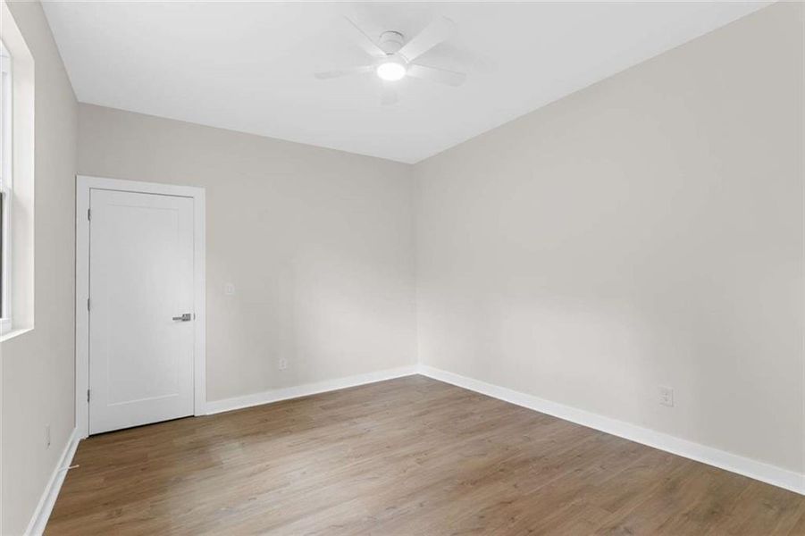 Spacious, unfurnished interior of a new home in , Atlanta (Image 23).