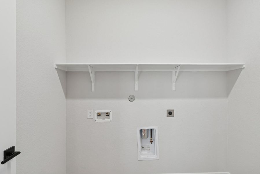 Spacious, unfurnished interior of a new home in Jubilee, Hockley (Image 41).