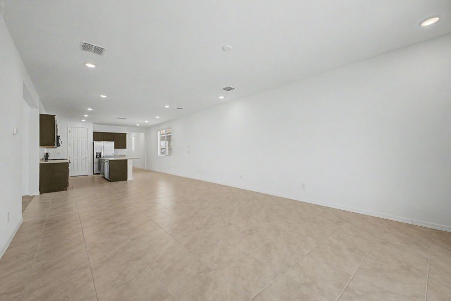 Representative unfurnished interior of a home built from the Ecru by Mattamy Homes in Baker Farms, Phoenix (Image 10). Representative unfurnished interior of a home built from the Ecru by Mattamy Homes in Baker Farms, Phoenix (Image 10).