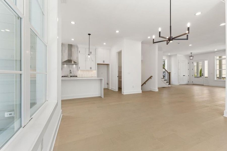 Spacious, unfurnished interior of a new home in , Roswell (Image 38).