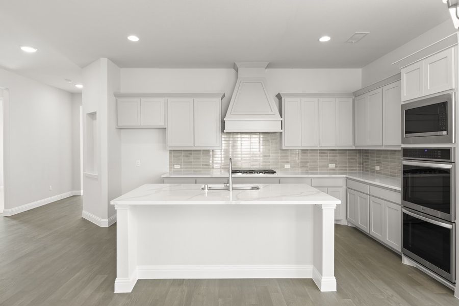 Representative furnished interior of a home built from the Glen Rose by Windsor Homes in Anna Town Square, Anna (Image 6).
