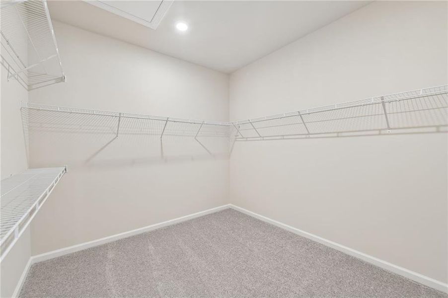 Spacious, unfurnished interior of a new home in Aberdeen, Hoschton (Image 33). Spacious, unfurnished interior of a new home in Aberdeen, Hoschton (Image 33).