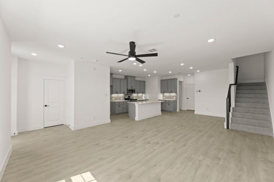 Spacious, unfurnished interior of a new home in Mosaic, Prosper (Image 19). Spacious, unfurnished interior of a new home in Mosaic, Prosper (Image 19).