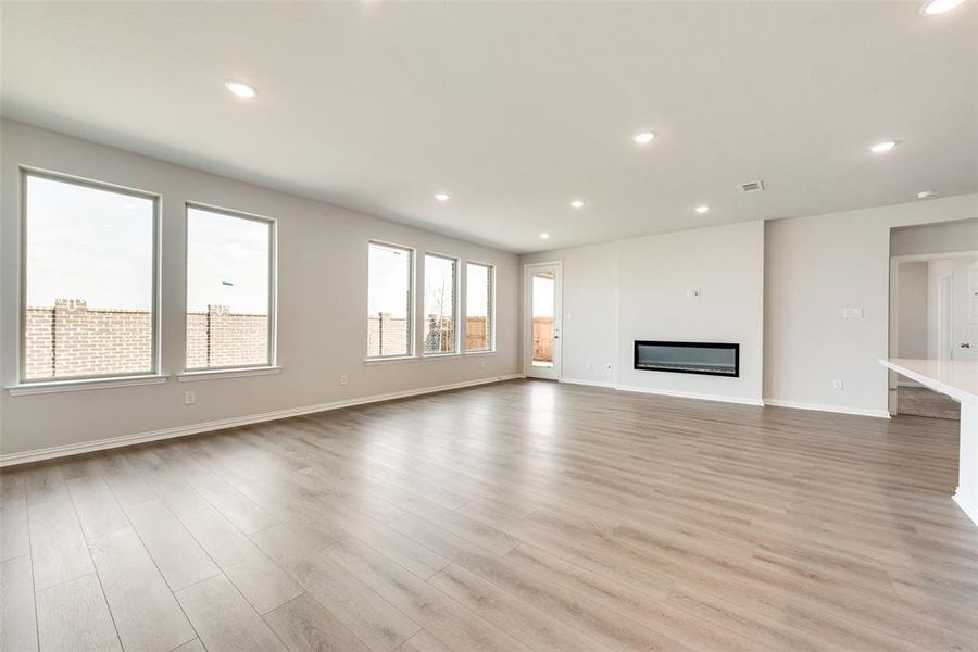 Spacious, unfurnished interior of a new home in Sutton Fields, Celina (Image 22).