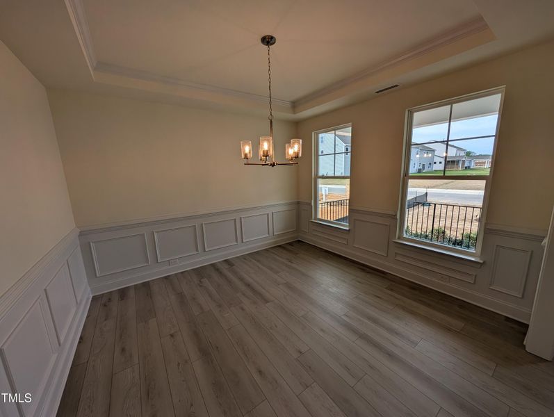 PXL_20250406_193827895