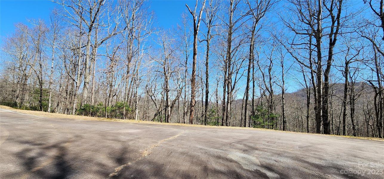 Image 22 of a home in .