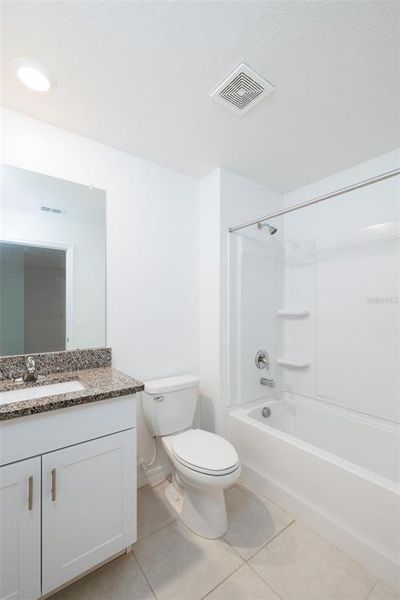 Furnished interior view inside a new home in , Land O' Lakes (Image 4).