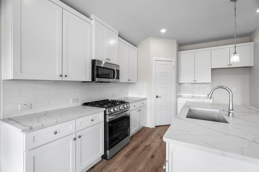 Furnished interior view inside a new home in The Gables At Tioga, Tioga (Image 9). Furnished interior view inside a new home in The Gables At Tioga, Tioga (Image 9).