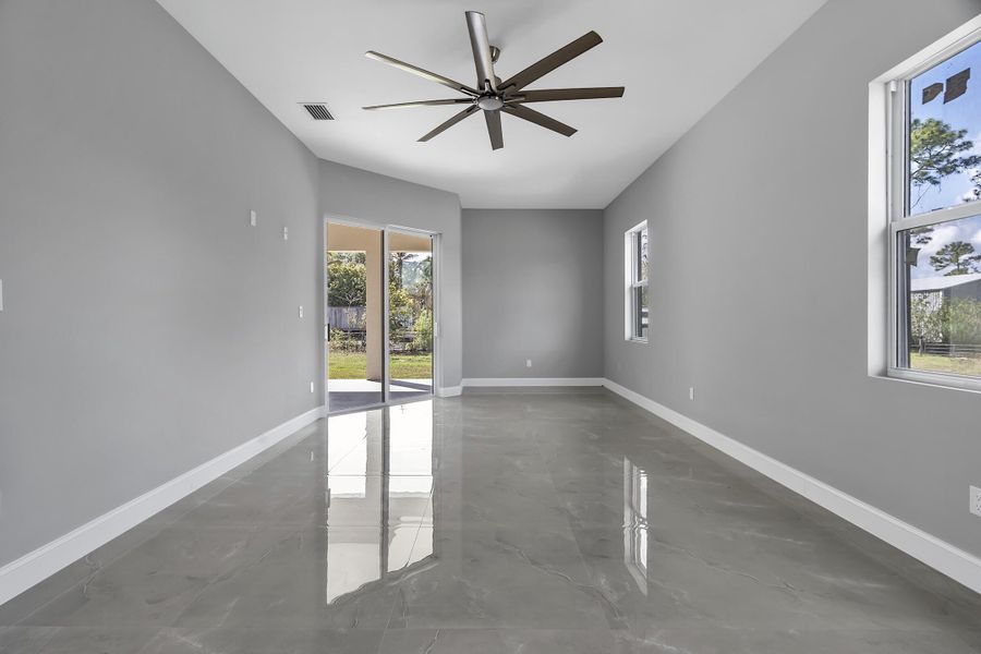 15174 69th Ct N. Loxahatchee 33470 -