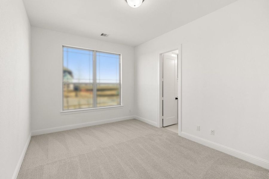 Secondary Bedroom2