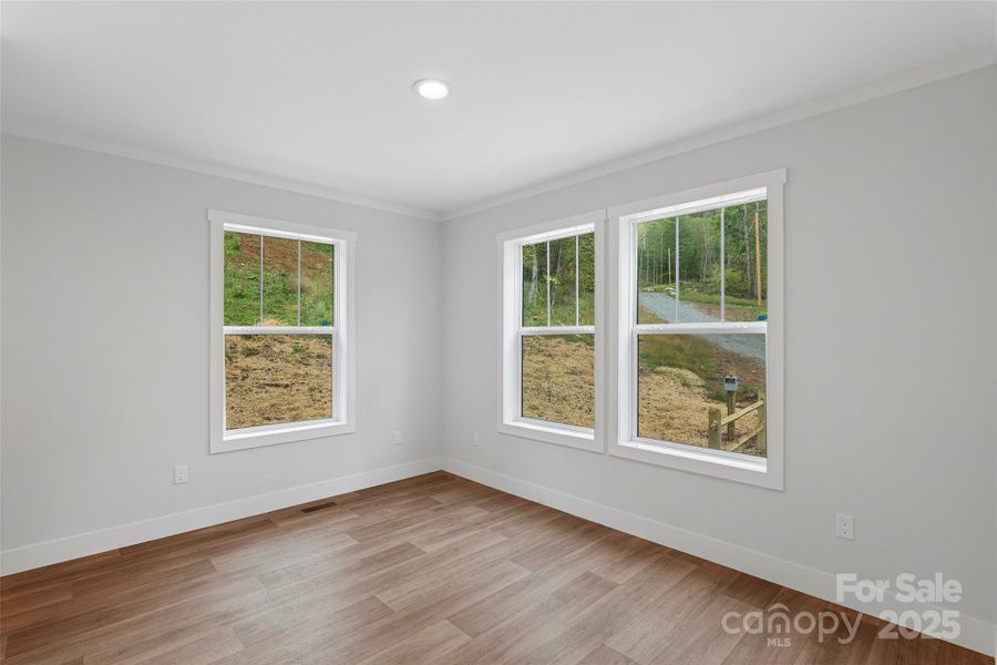 Spacious, unfurnished interior of a new home in , Burnsville (Image 20).